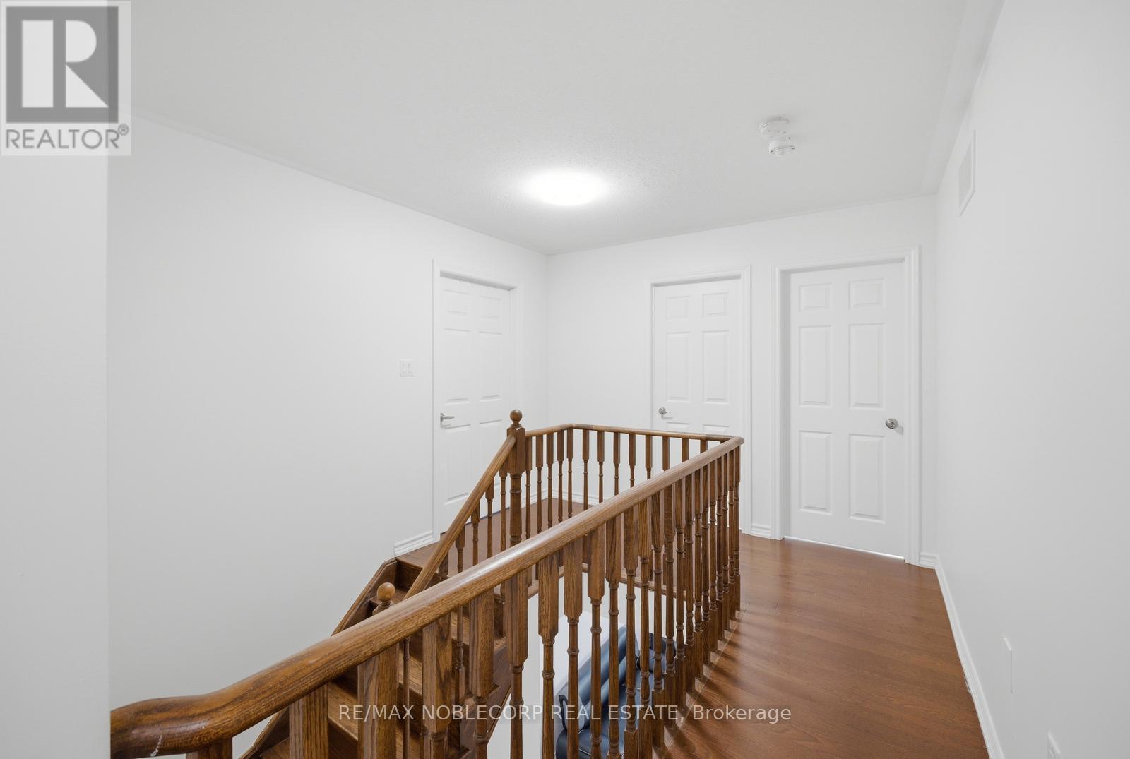 15 GOULD CRESCENT - 20