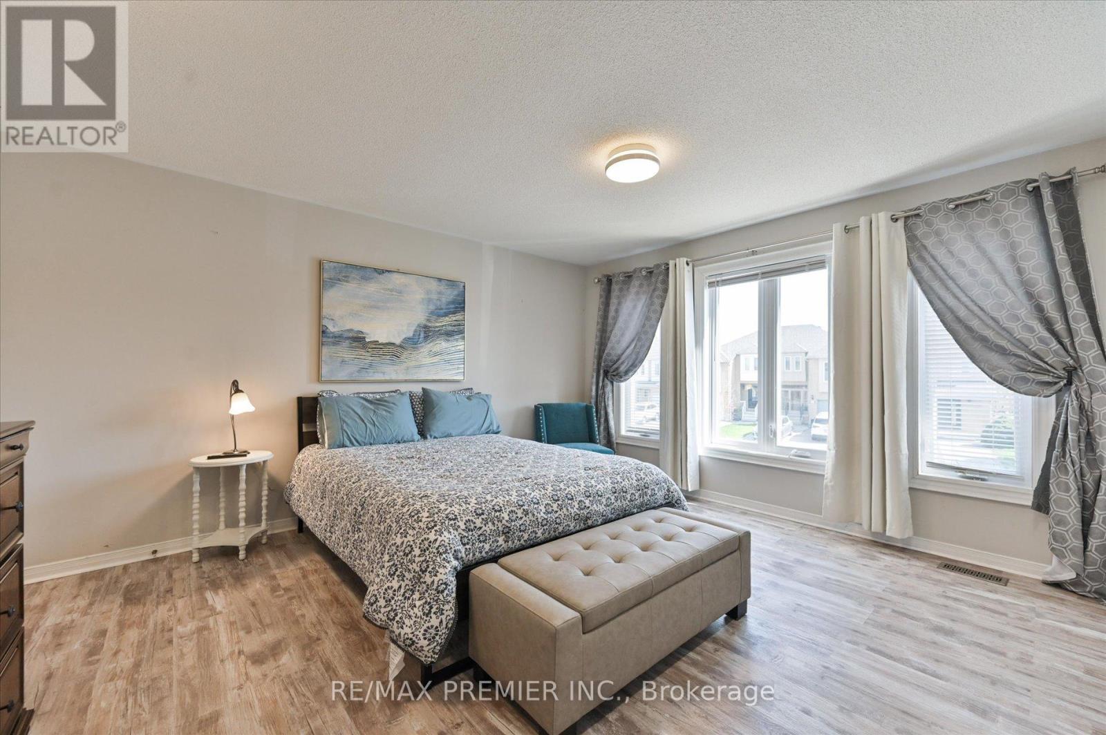 60 TUMBLEWEED COURT - 20