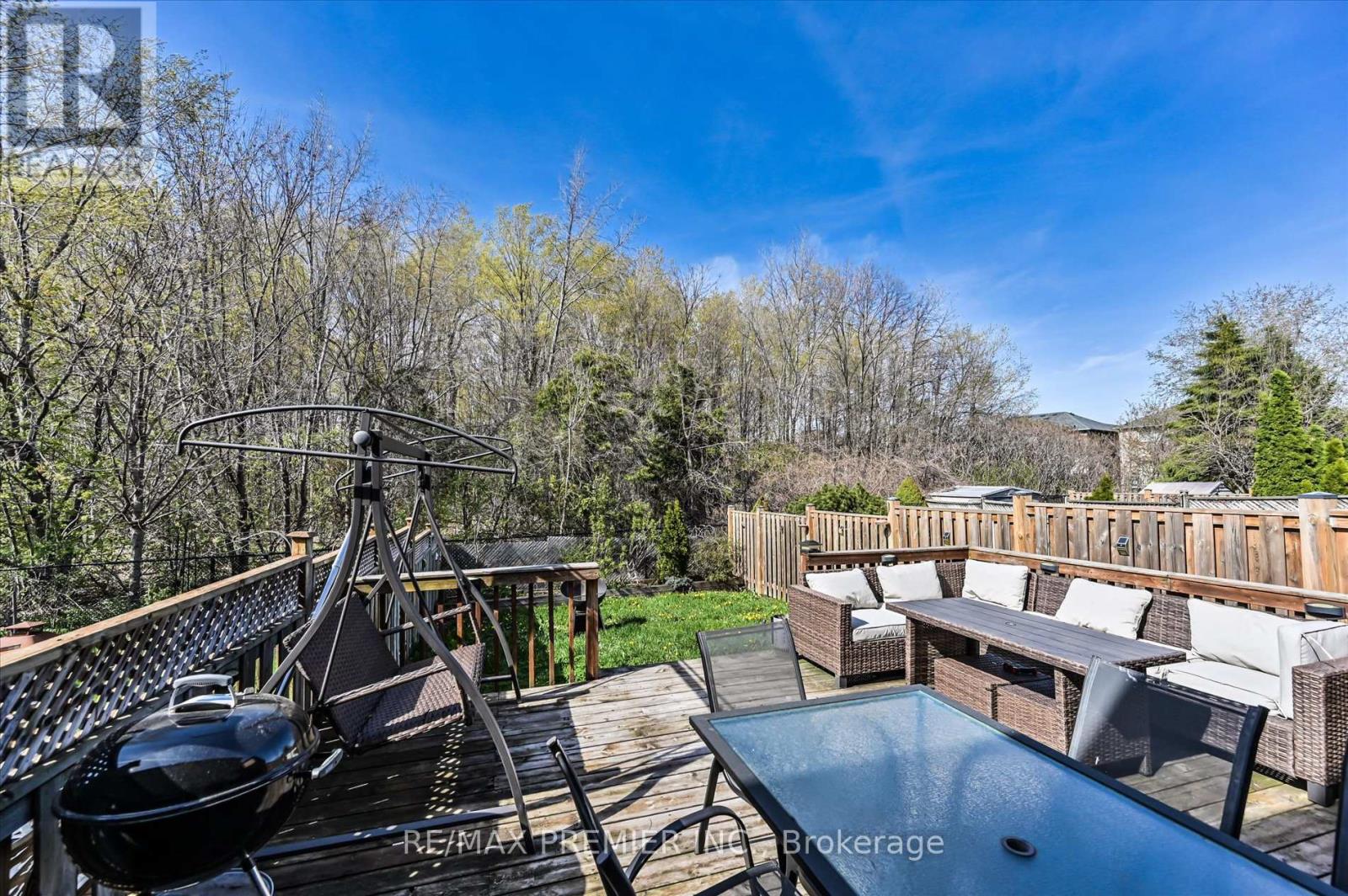60 TUMBLEWEED COURT - 39