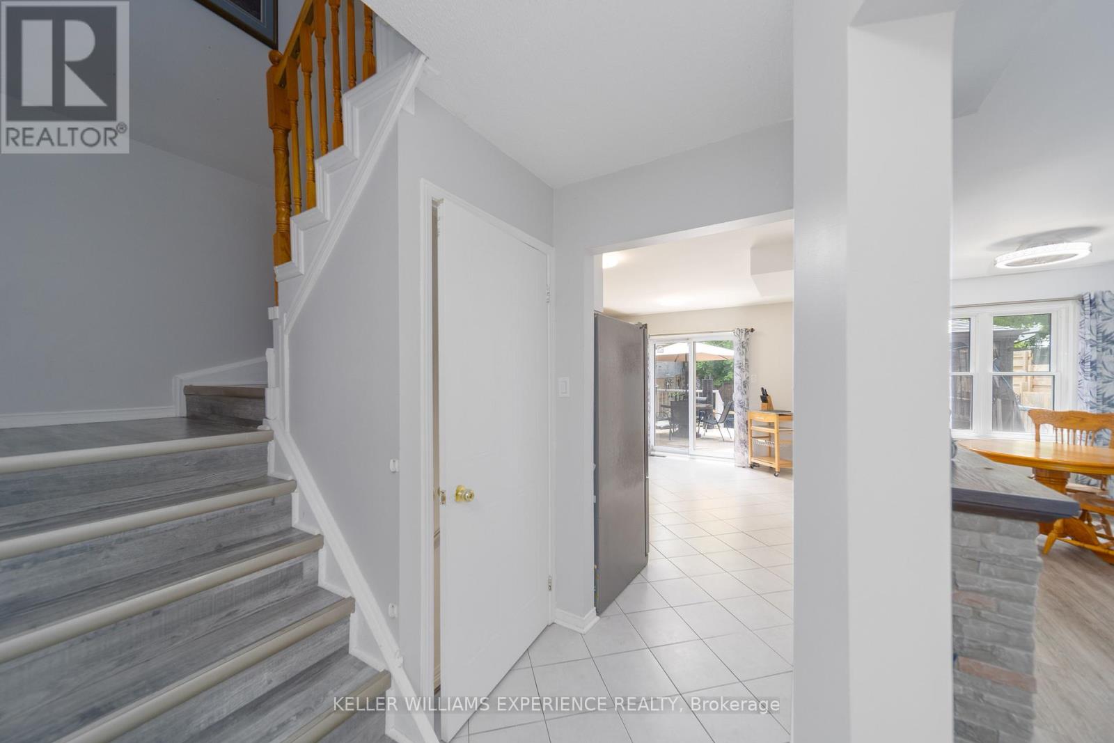 93 ATHABASKA ROAD - 10