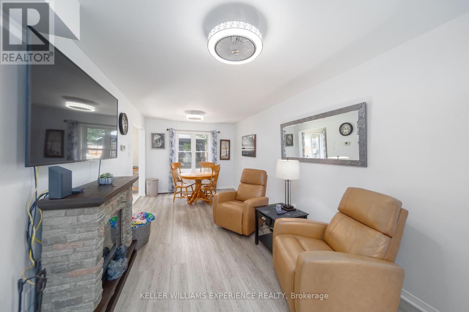 93 ATHABASKA ROAD - 3