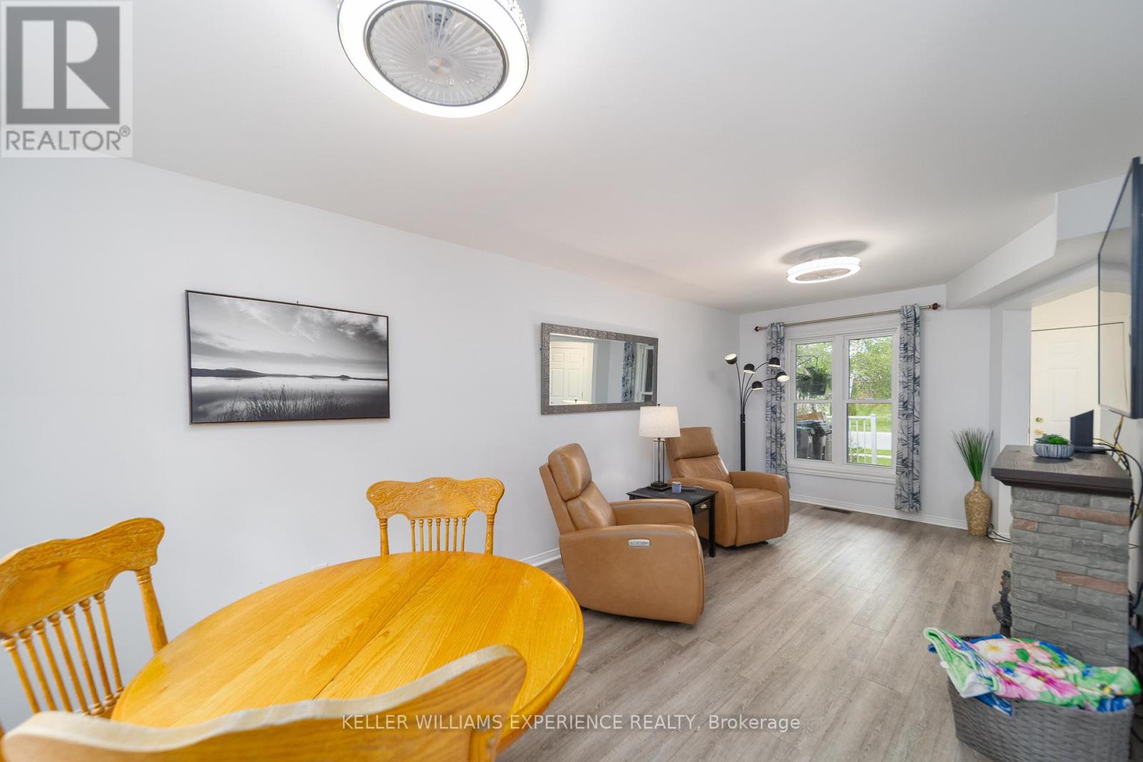93 ATHABASKA ROAD - 6