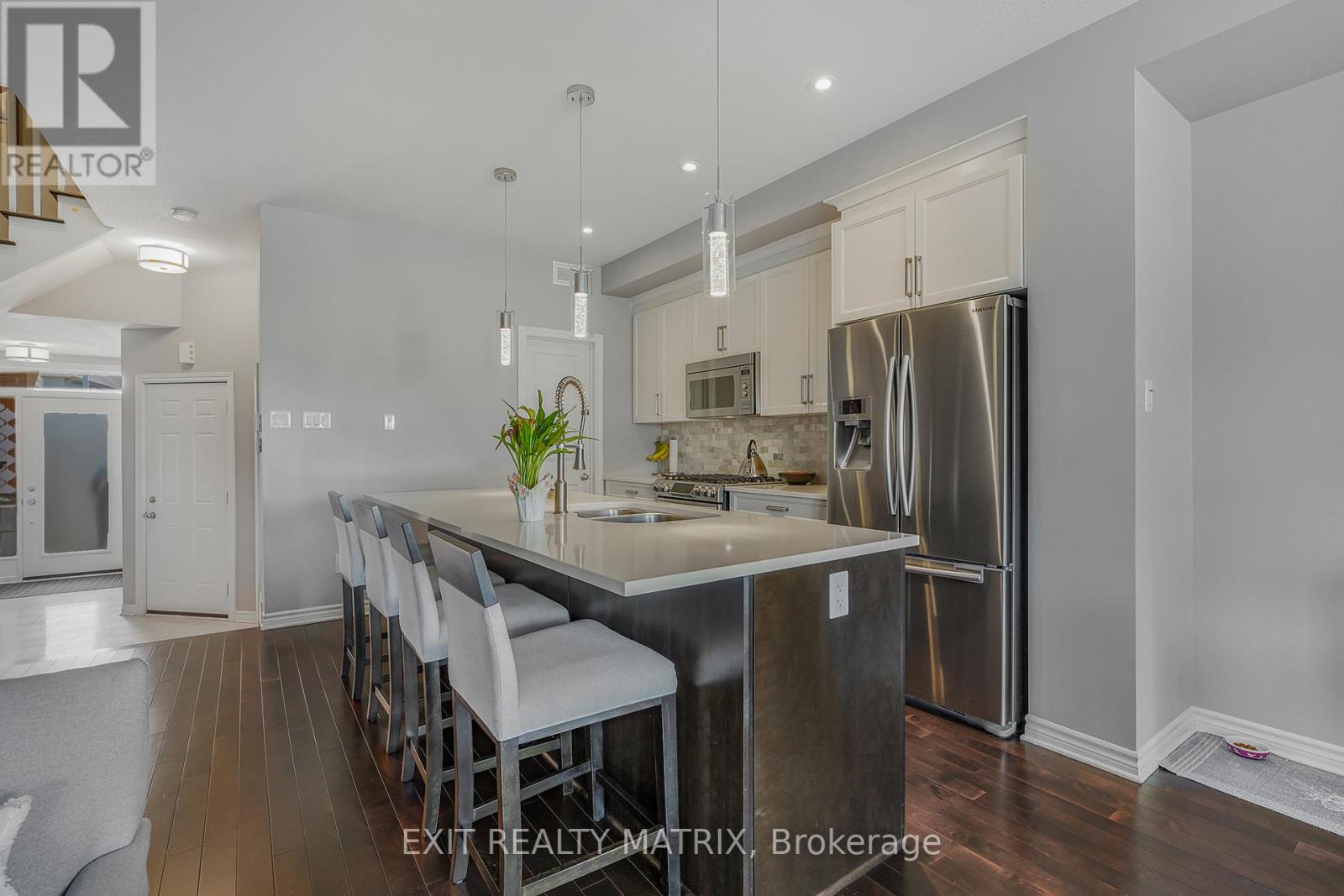 401 GERRY LALONDE DRIVE - 8
