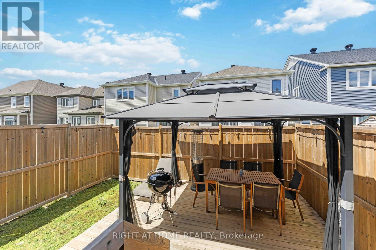 508 ROUNDLEAF WAY - 31
