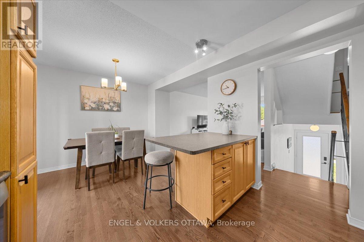 241 MONTEREY DRIVE - 16