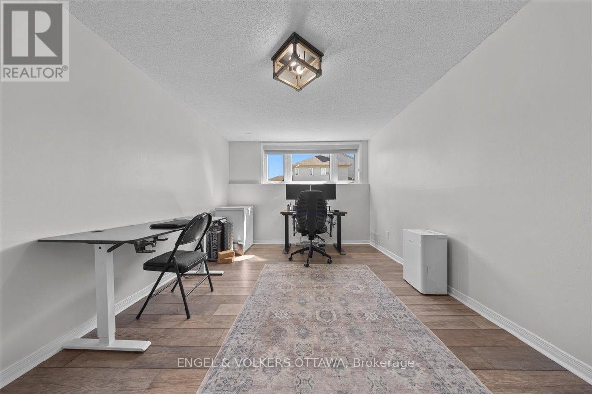 241 MONTEREY DRIVE - 29