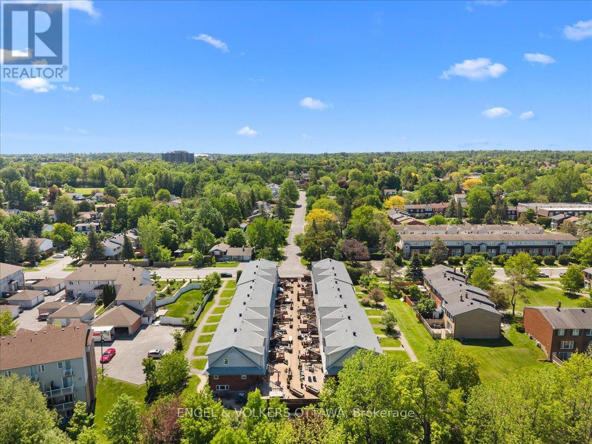 241 MONTEREY DRIVE - 40