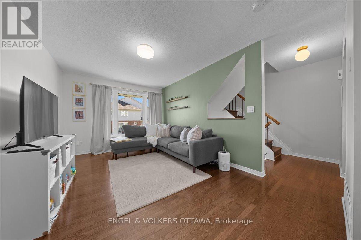 241 MONTEREY DRIVE - 5
