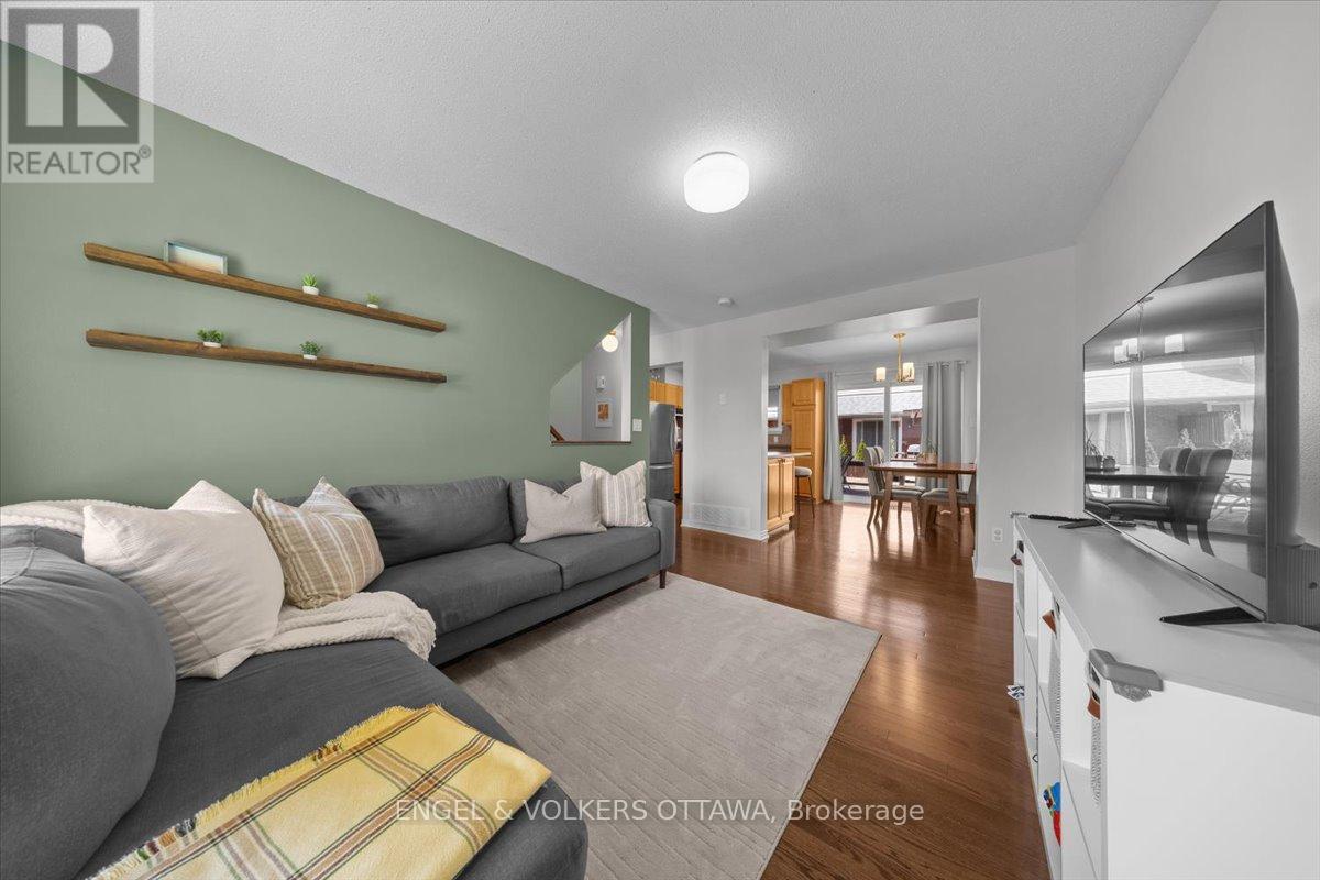 241 MONTEREY DRIVE - 7