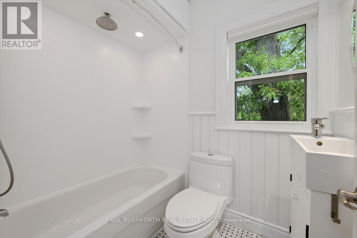 351 - 353 RICHELIEU AVENUE - 19