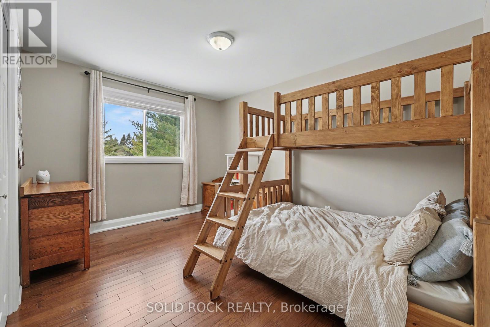 113 GOODWOOD CRESCENT - 17