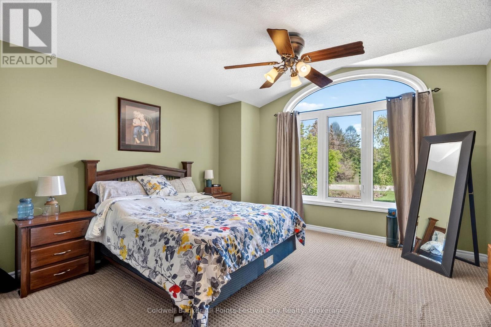 438 ROSS STREET - 11