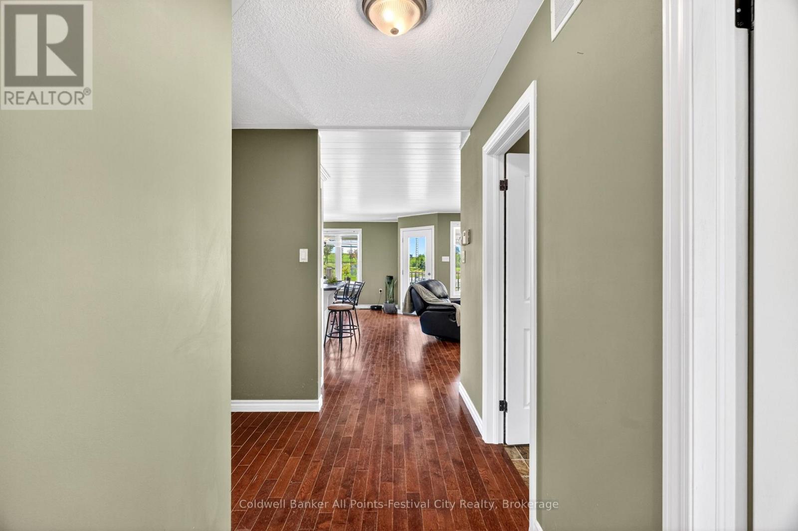 438 ROSS STREET - 10