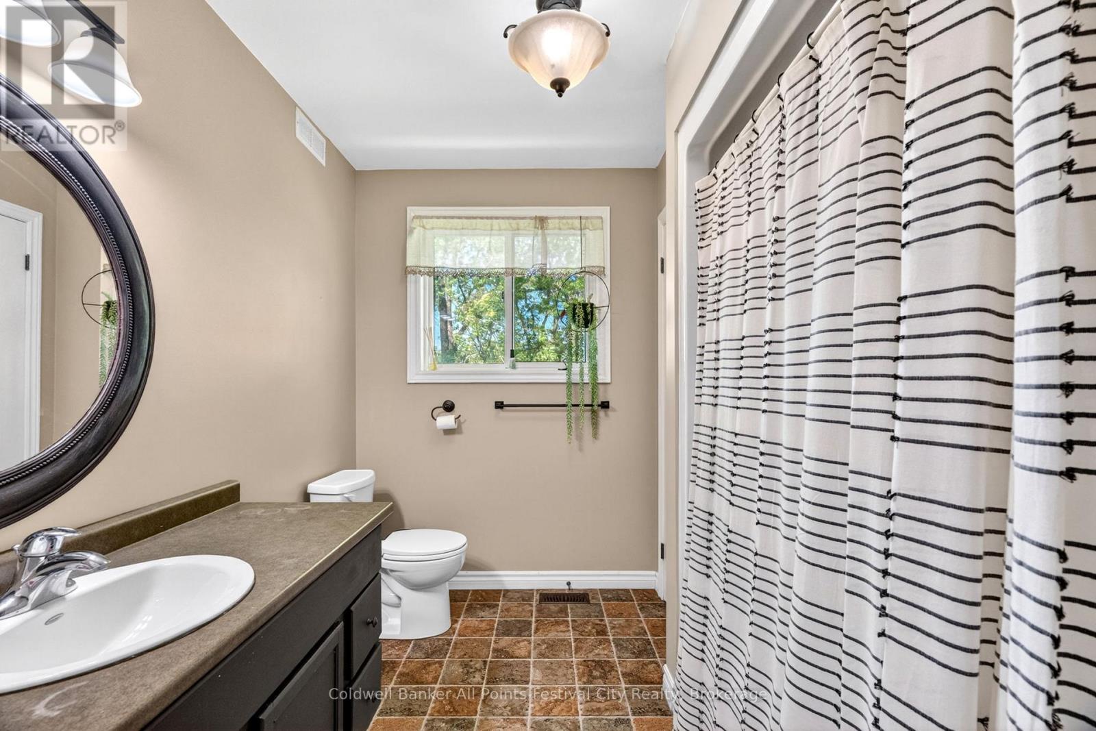 438 ROSS STREET - 15