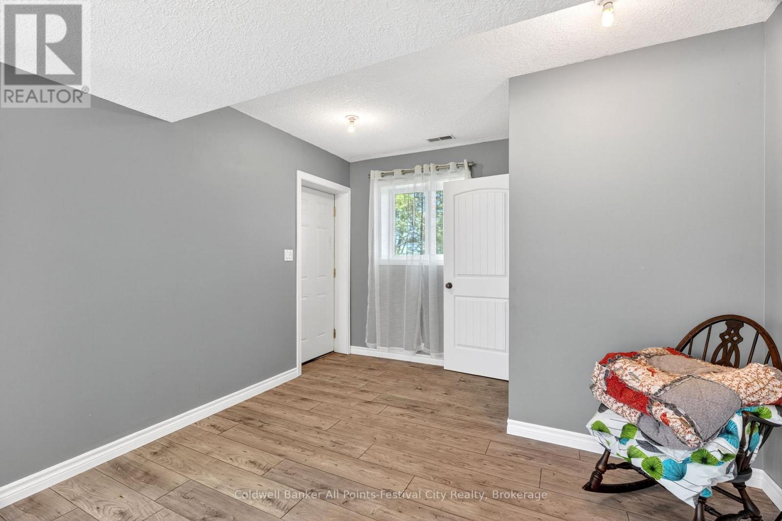 438 ROSS STREET - 35
