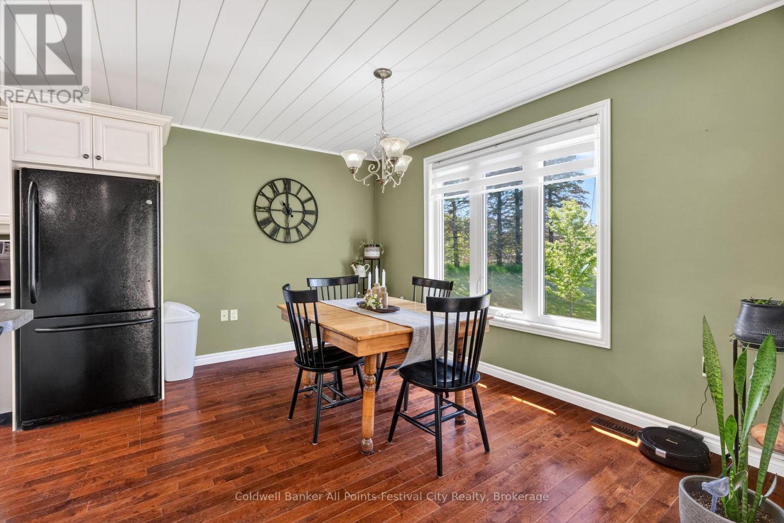 438 ROSS STREET - 24