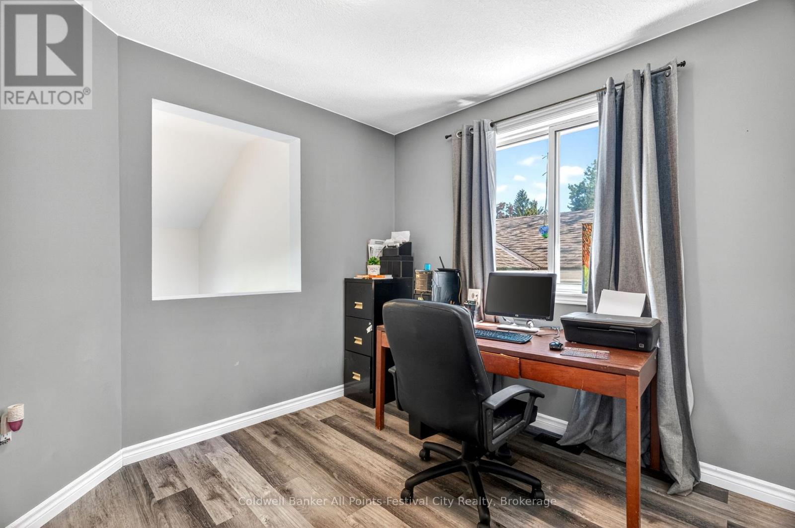 438 ROSS STREET - 9