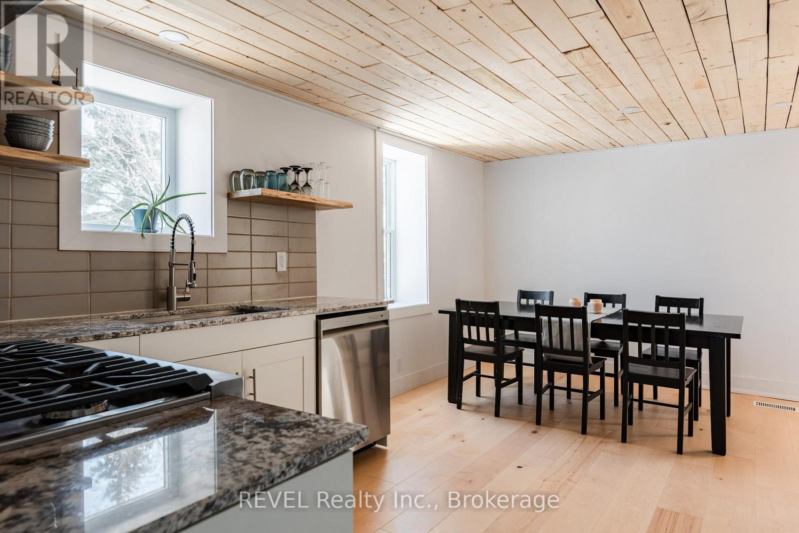 80 LIGHTHOUSE DRIVE - 16