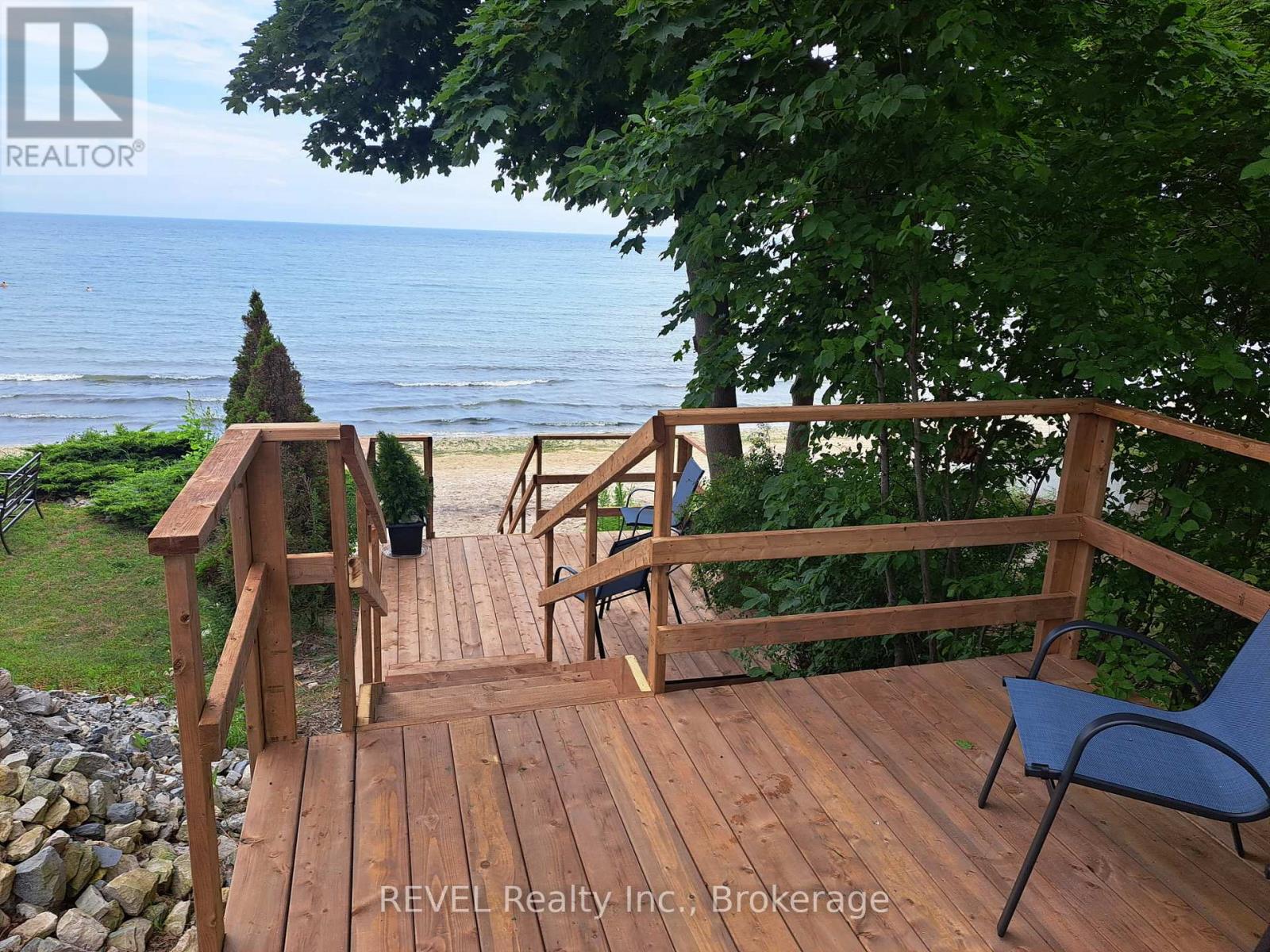 80 LIGHTHOUSE DRIVE - 4