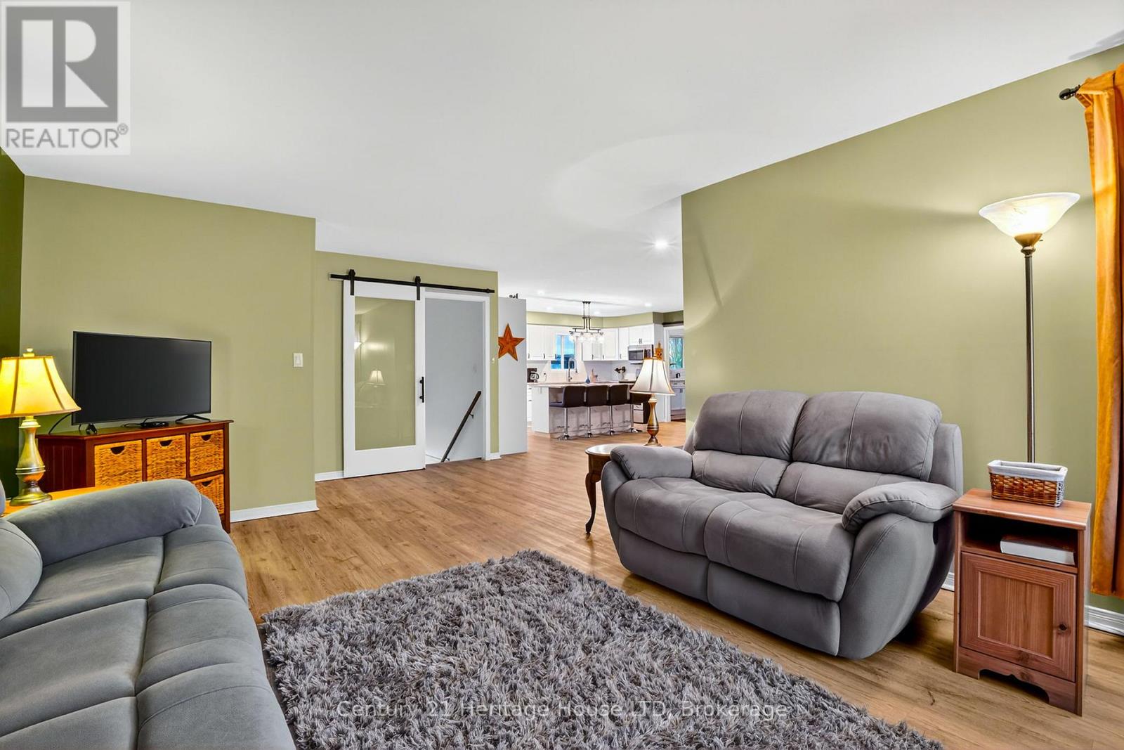 3742 BLACK CREEK ROAD - 16