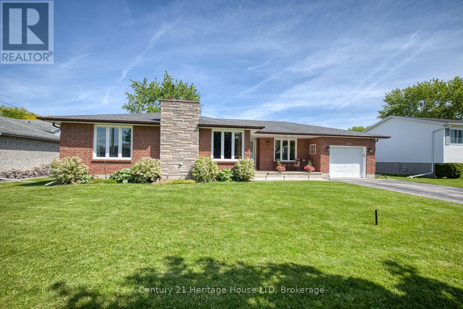 3742 BLACK CREEK ROAD - Image 2