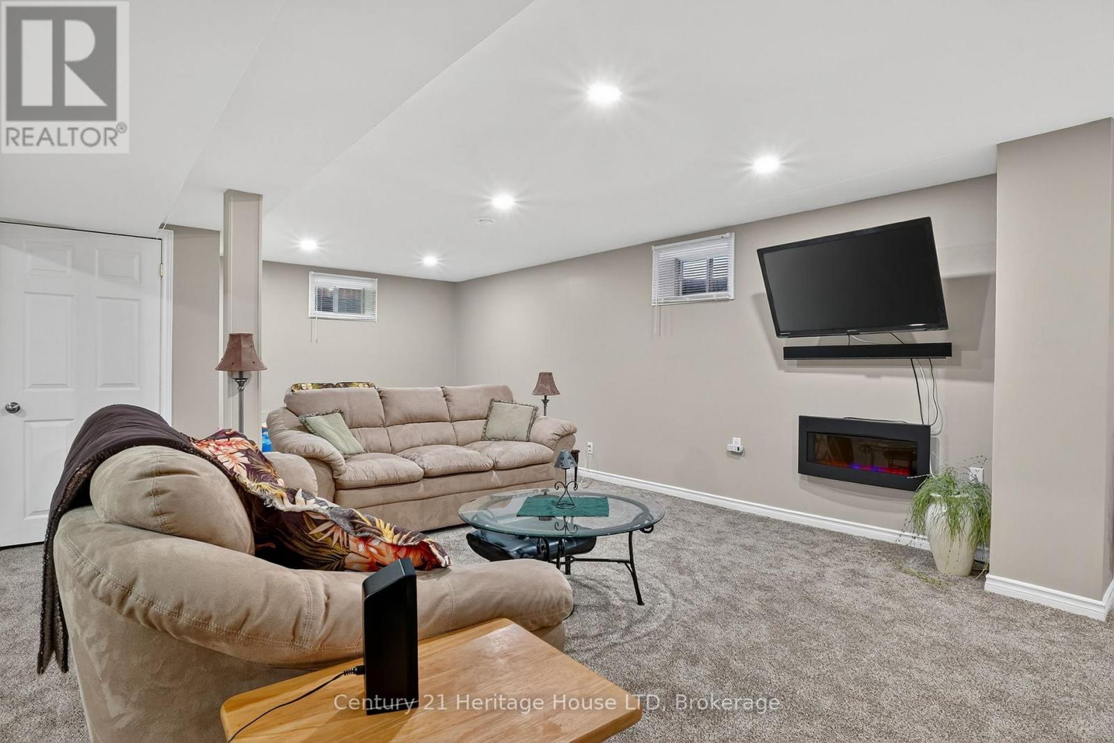 3742 BLACK CREEK ROAD - 27
