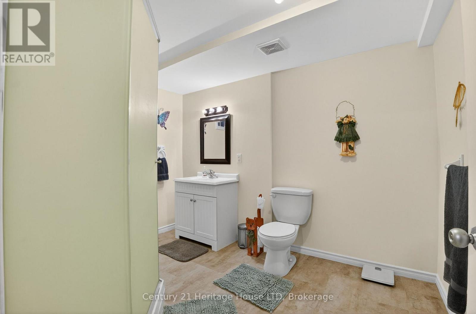 3742 BLACK CREEK ROAD