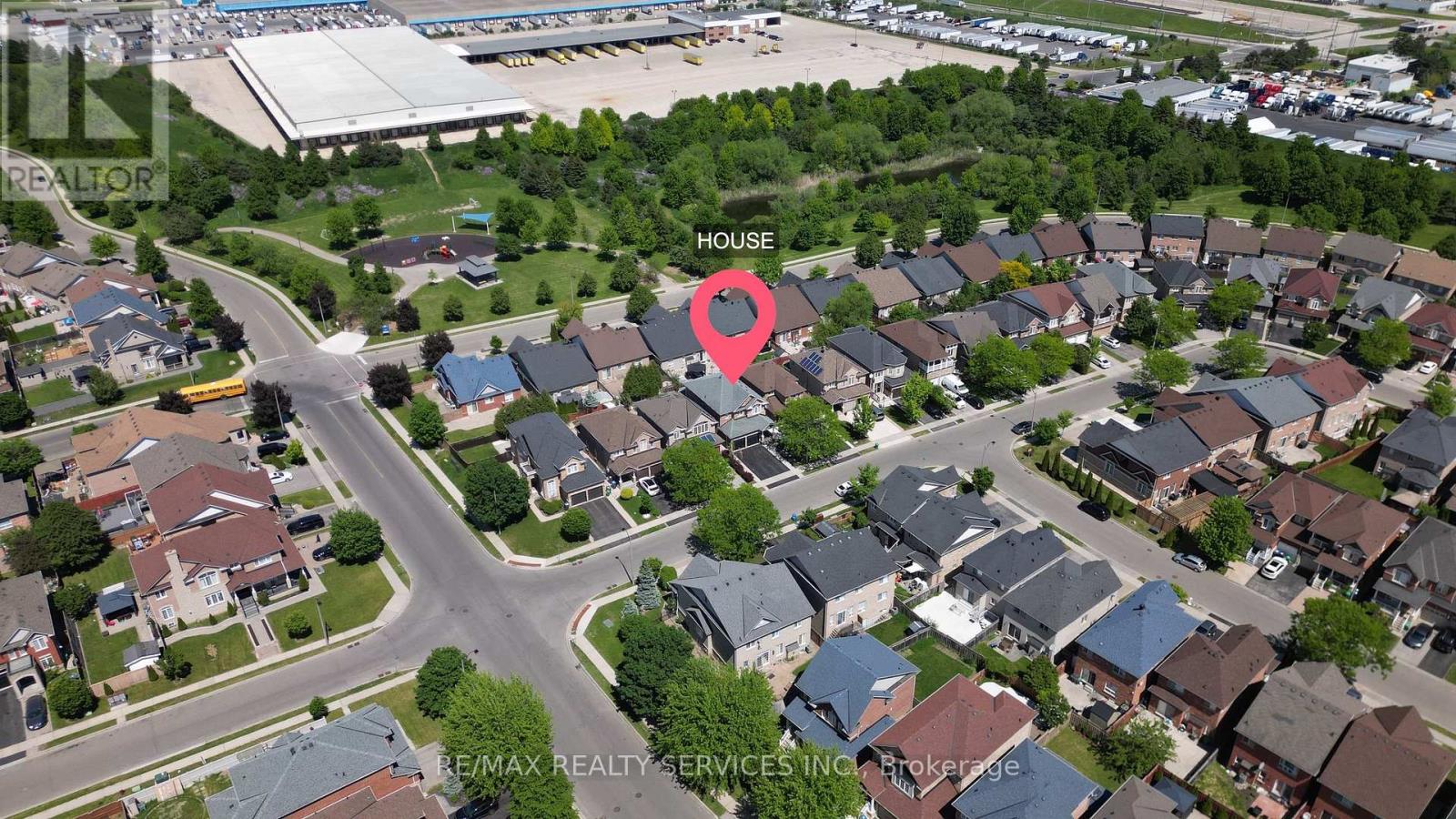 98 SAFFRON CRESCENT - 43