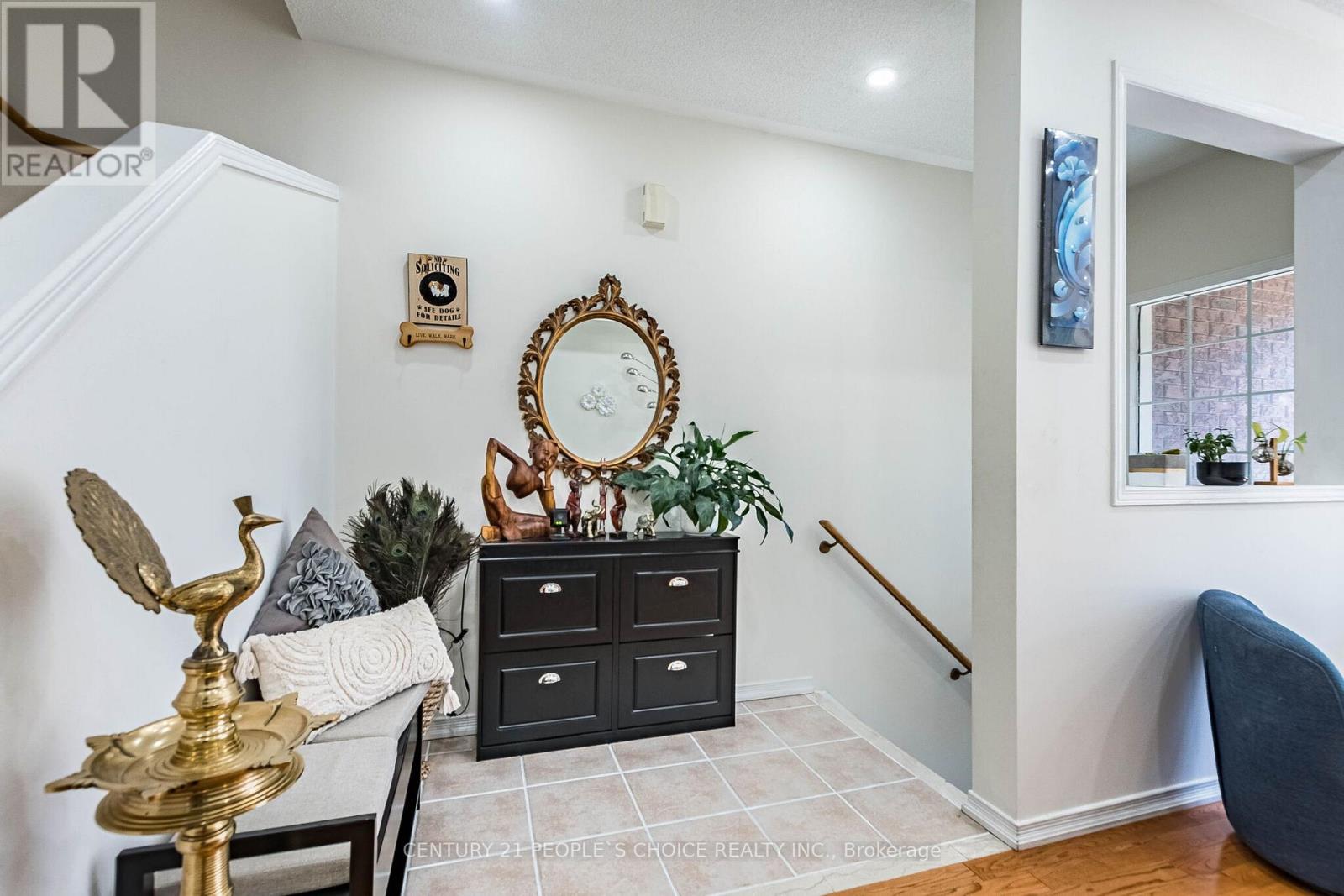 #29 435 HENSALL CIRCLE - 9