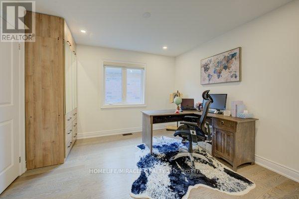 600 BEAM COURT - 38