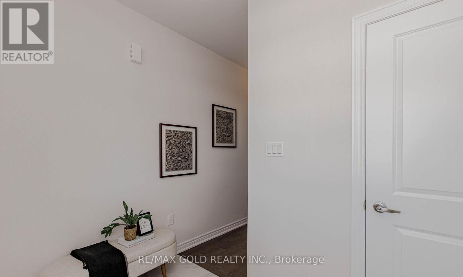 25 SAPWOOD CRESCENT - 3