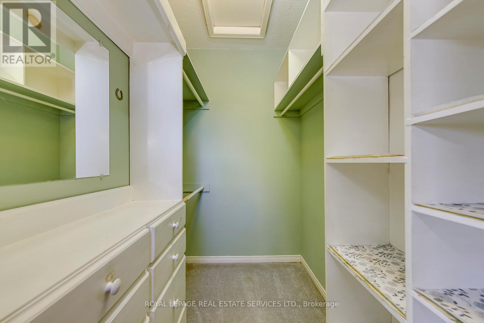 396 LAURENTIAN AVENUE - 29