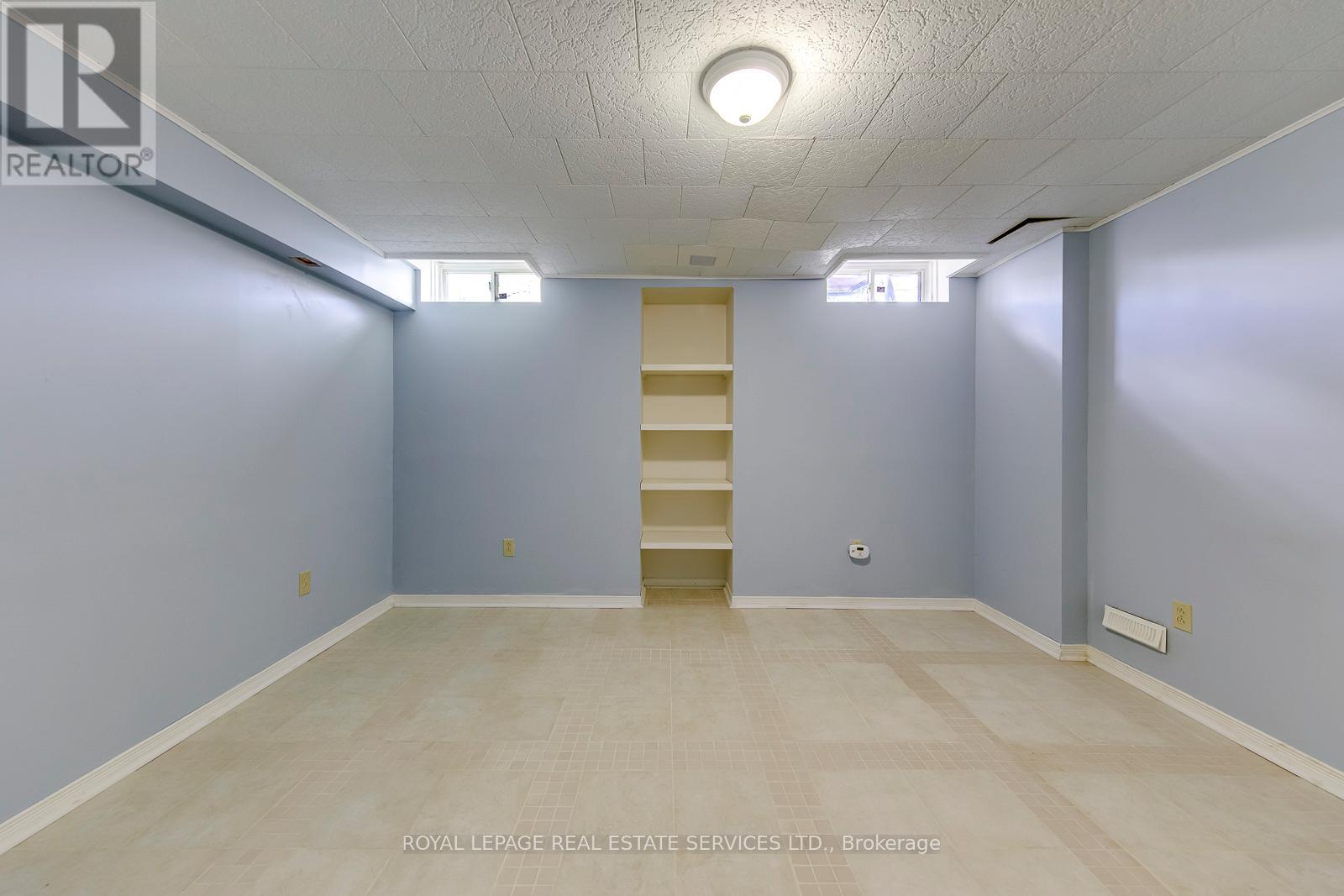 396 LAURENTIAN AVENUE - 39