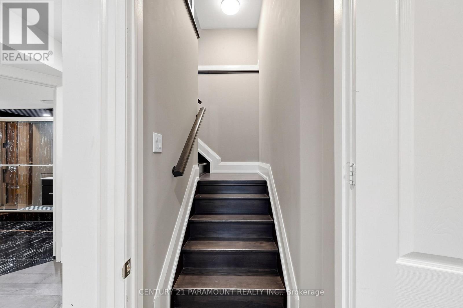 48 EDMUND STREET - 30