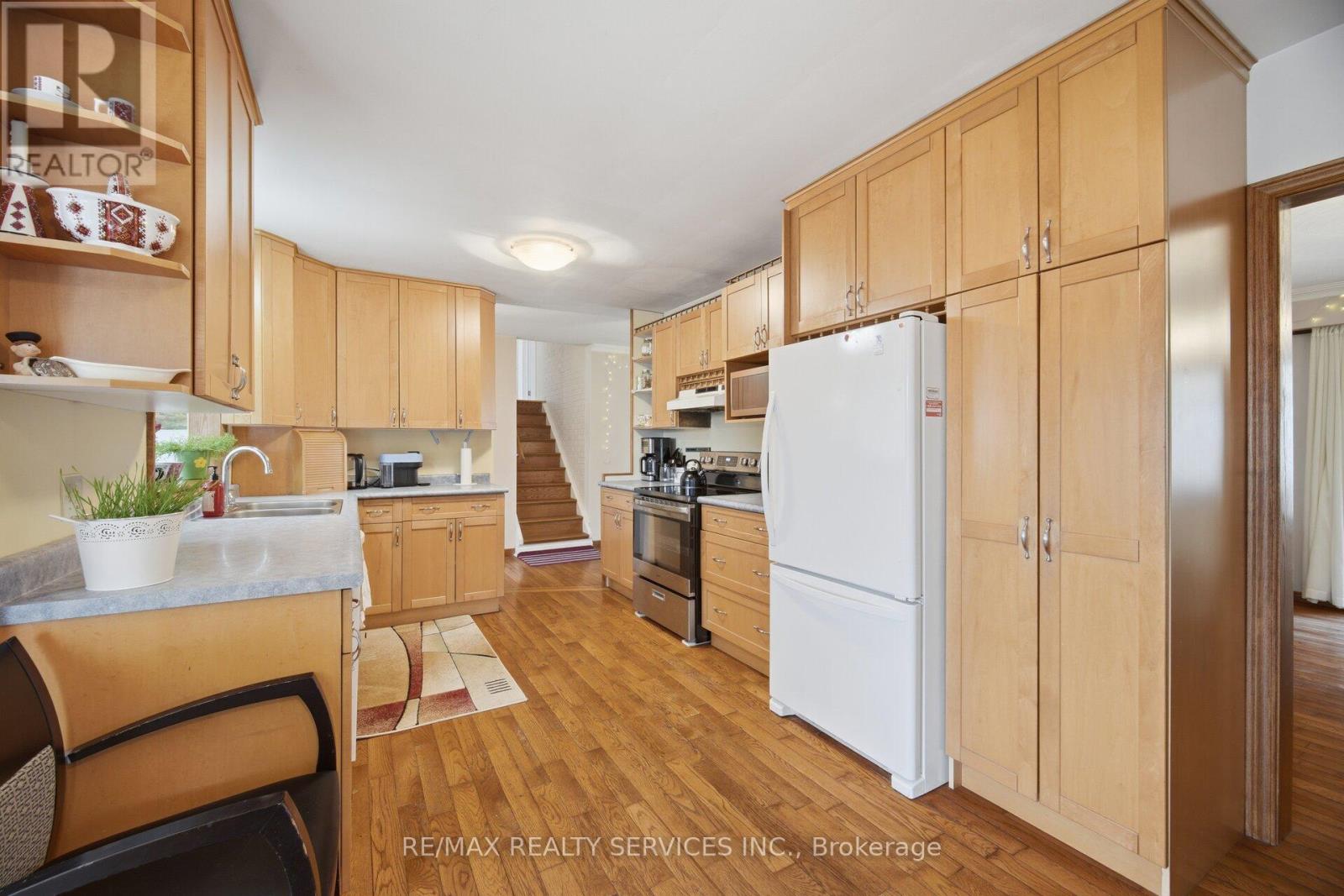 14411 INNIS LAKE ROAD - 21
