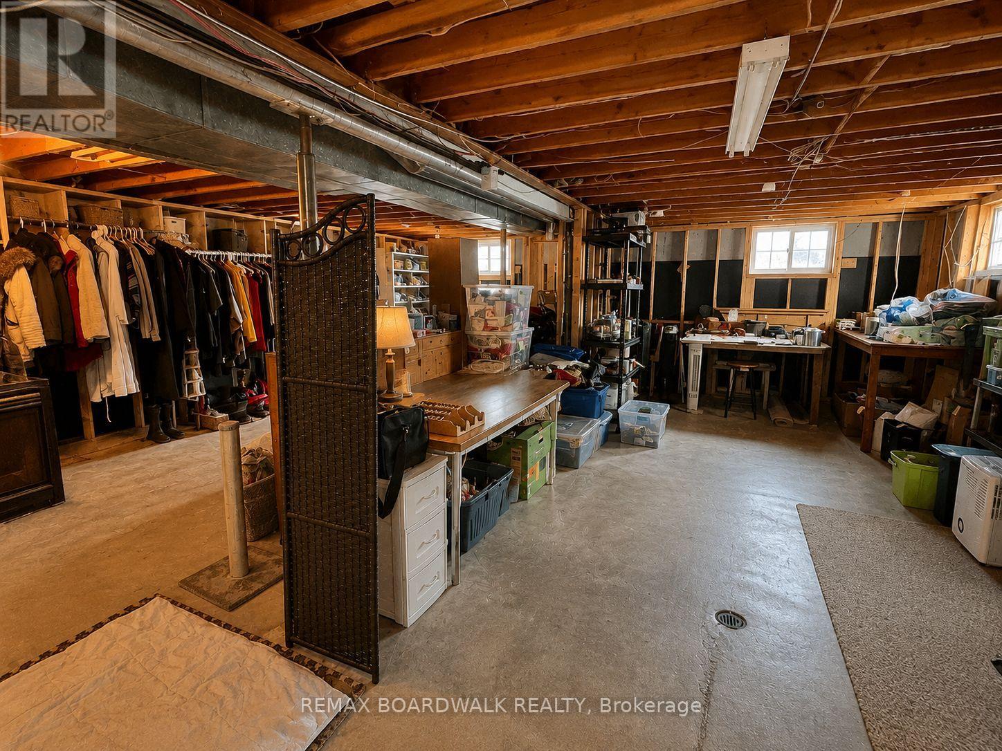 3 Bed, 1 Bath House for Rent in Ottawa – 625 CLARKE AVENUE, Ottawa – MLS# X13232306 - Image 11