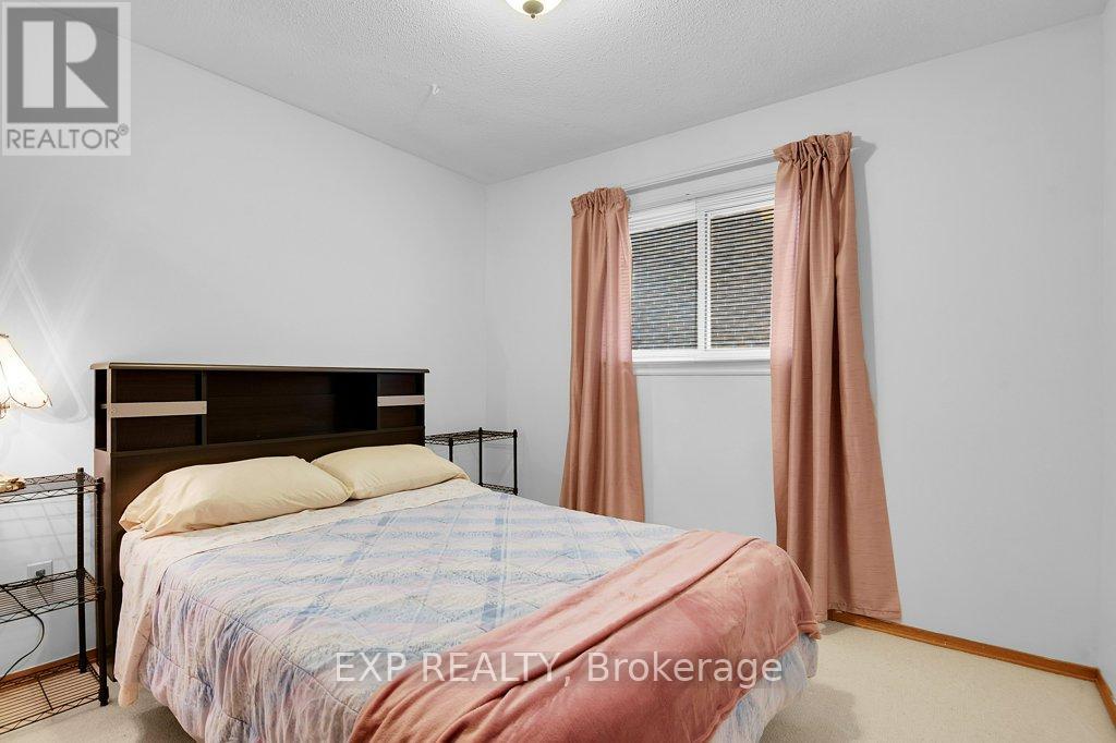 160 BELEY STREET - 23