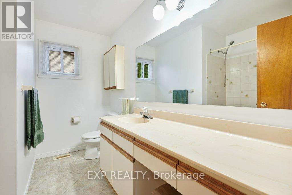 160 BELEY STREET - 24
