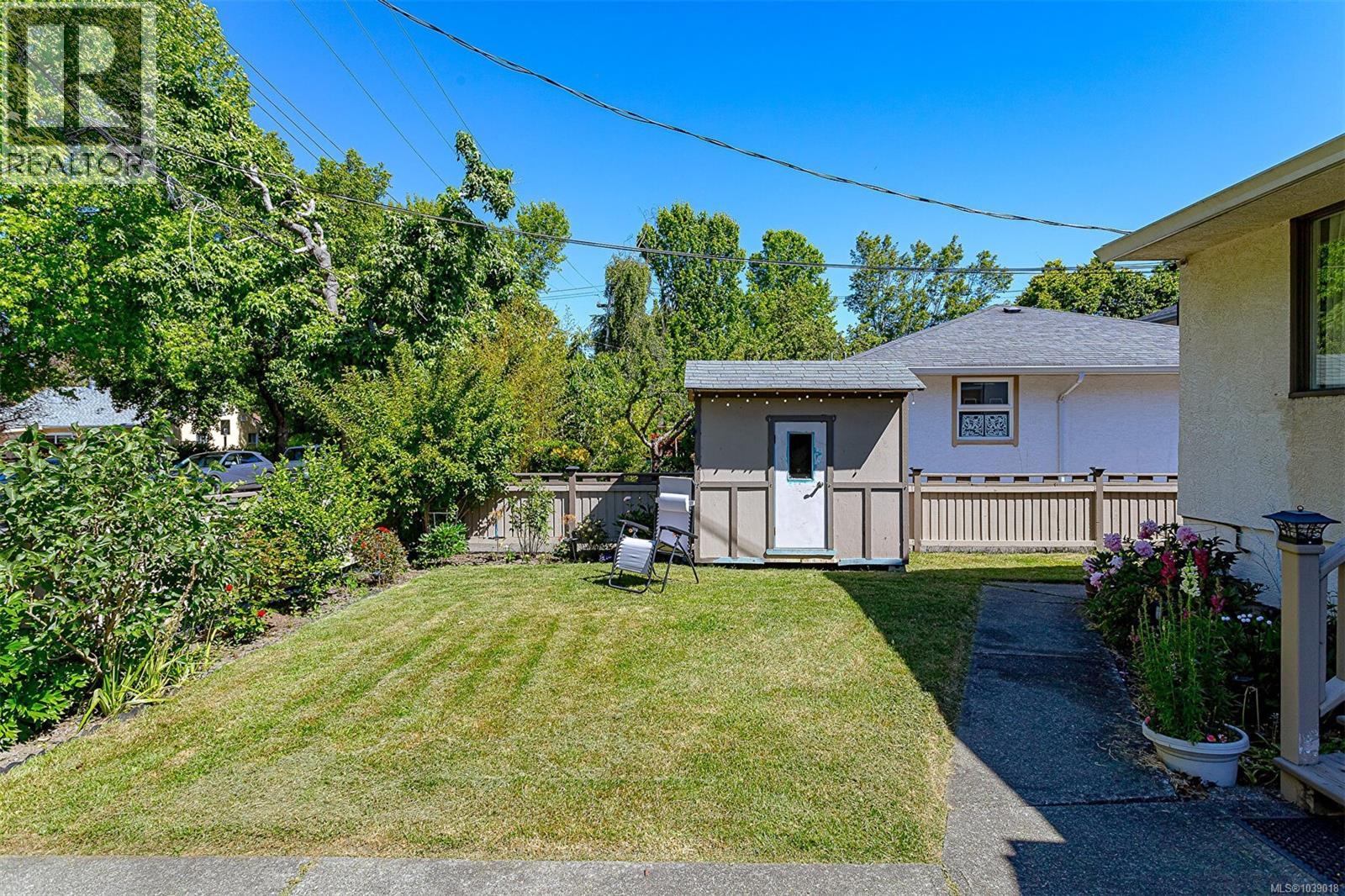 2331 Victor St - 24