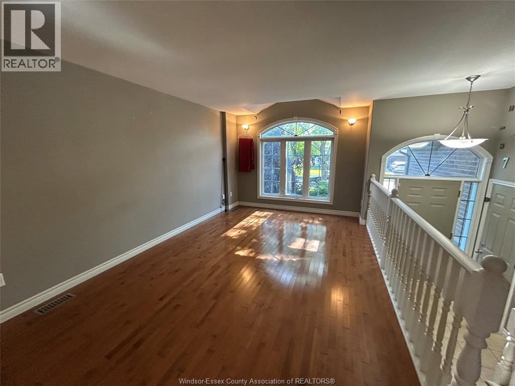 4665 FONTANA AVENUE - Image 4