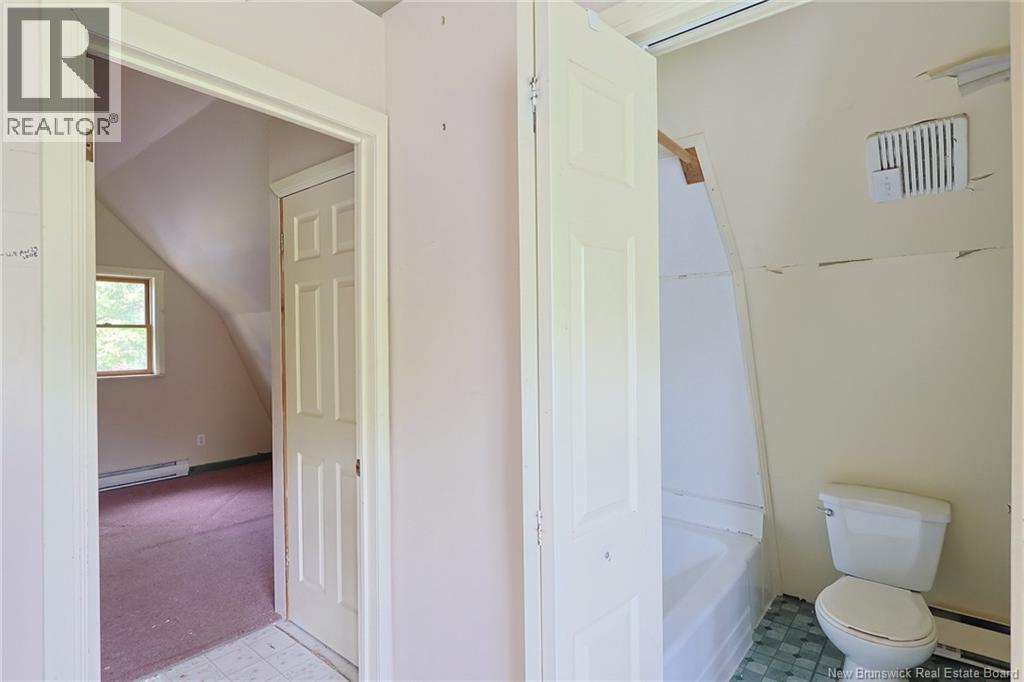 239 Smith Road - 48