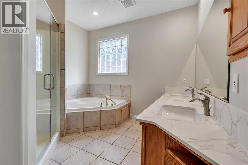 52 Sandstone Ridge Crescent — photo 14