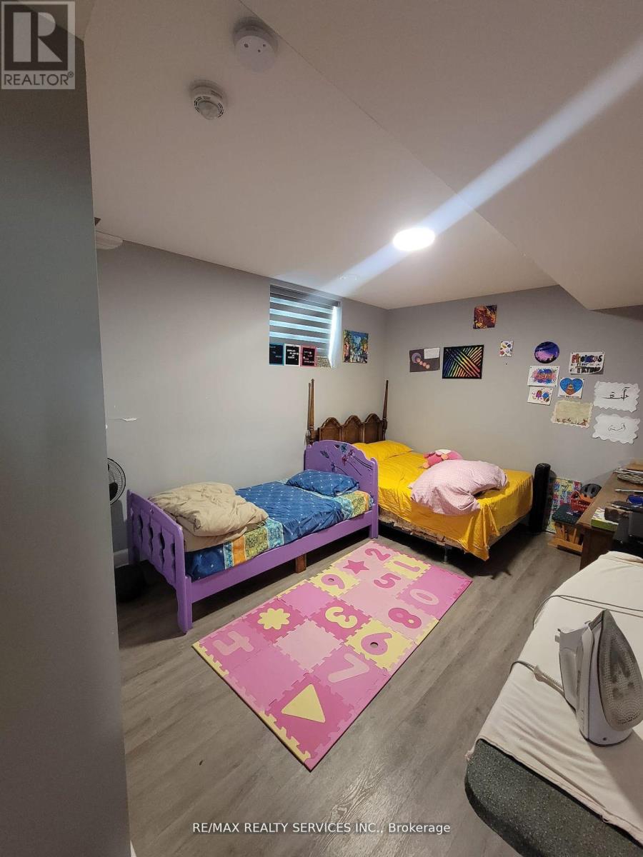 1573 DYLAN STREET - 27