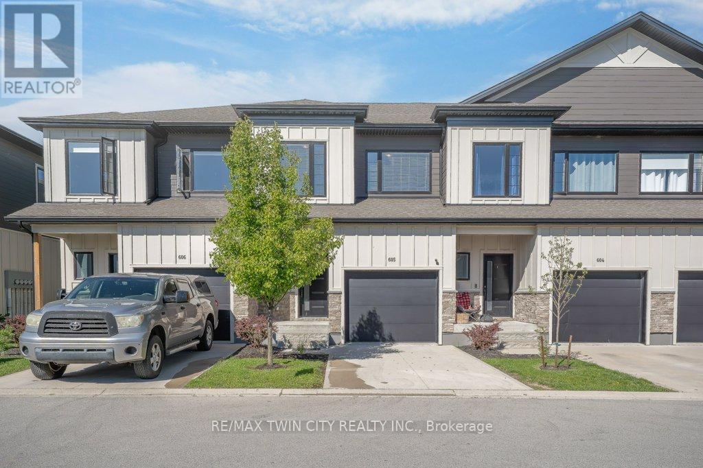 3-bedroom home for sale at 605 - 360 QUARTER TOWN LINE, Tillsonburg ON · photo 1 of 40