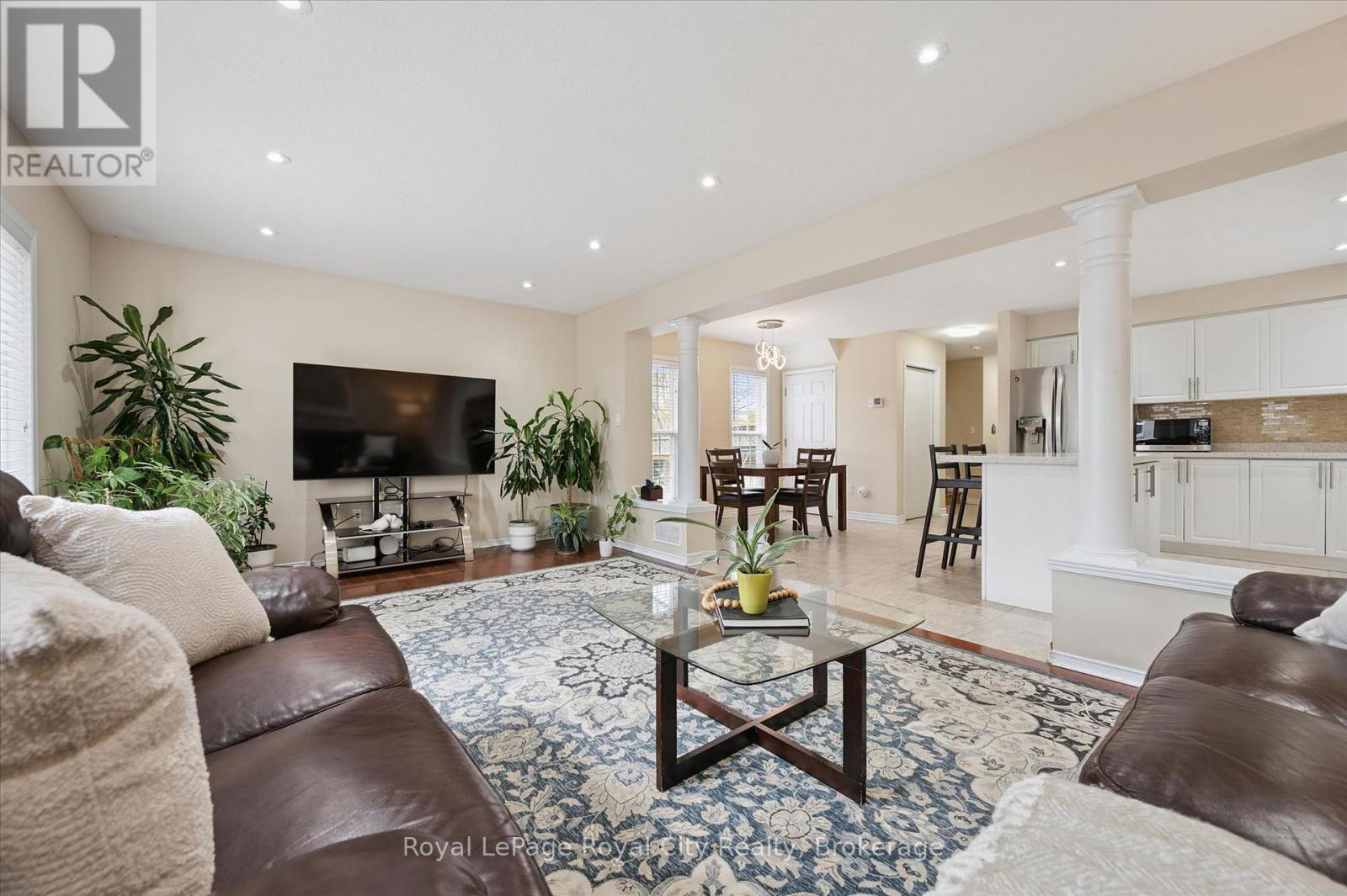 45 DARLING CRESCENT - 10