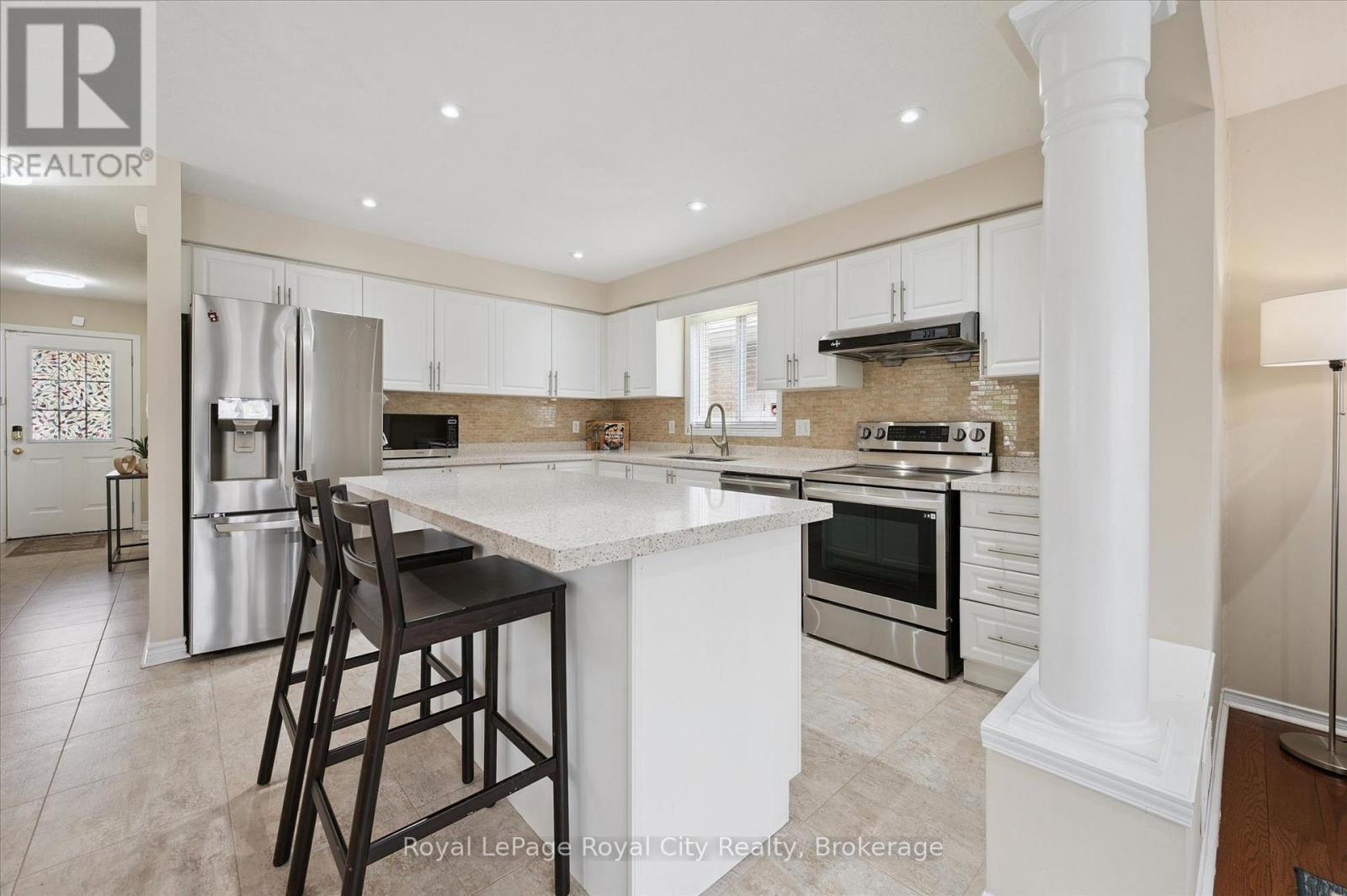 45 DARLING CRESCENT - 11