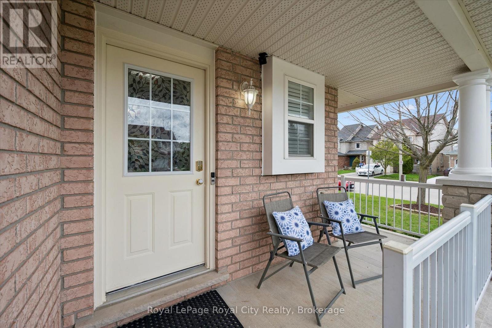 45 DARLING CRESCENT - Image 3