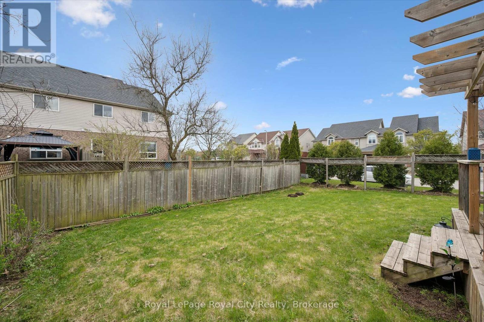 45 DARLING CRESCENT - 46
