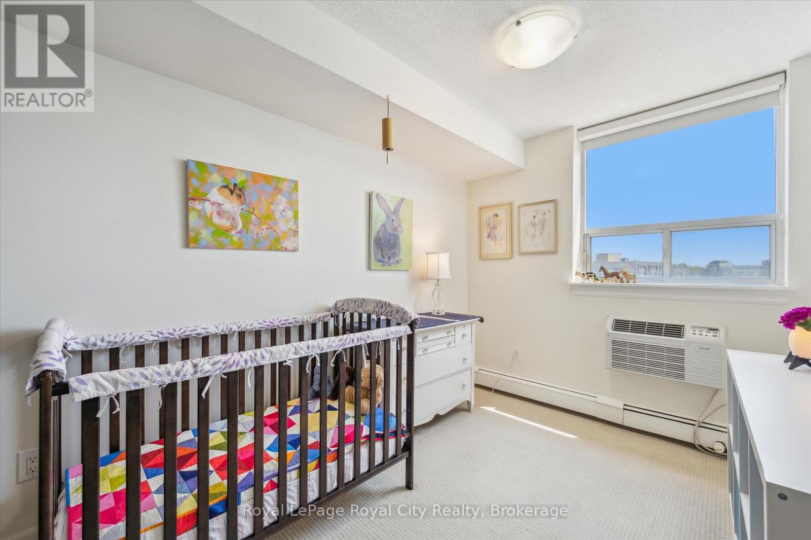 #508 55 YARMOUTH STREET - 24