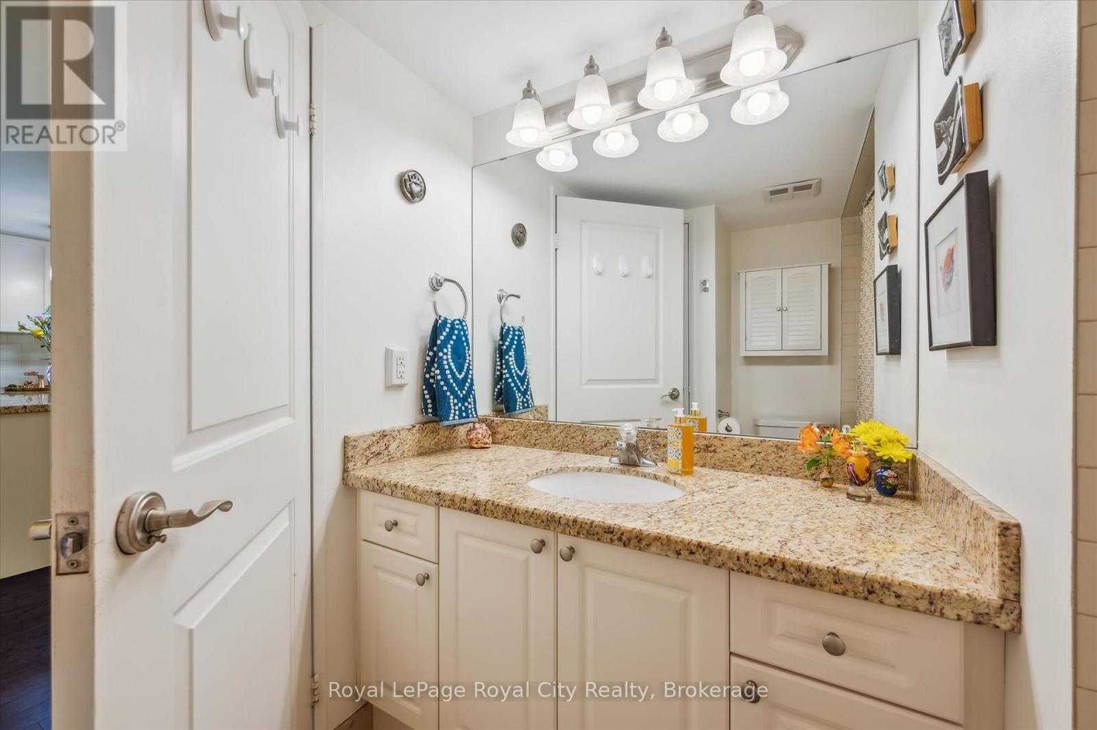 #508 55 YARMOUTH STREET - 27